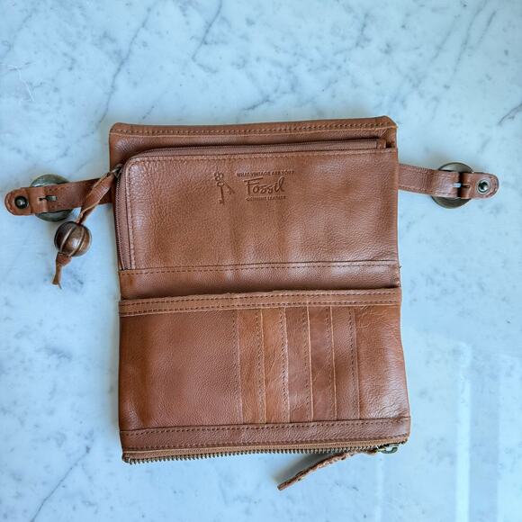 Fossil Genuine Leather Wallet Clutch Buckle Detail Tan Brown Polka Dot Lining - Picture 6 of 14